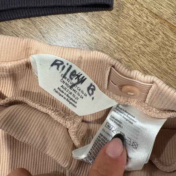 H&M Kids Ribbed Shorts Trio - Black, Cream, Tan - Picture 7 of 7